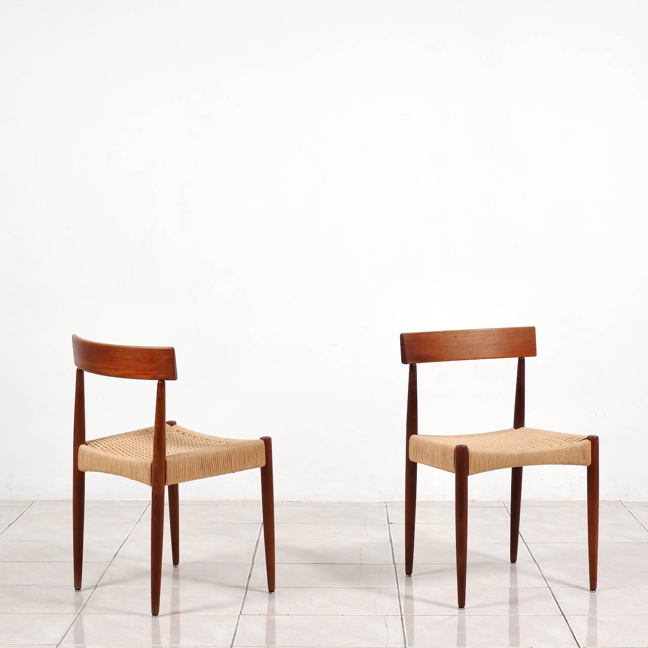 Set of 4 Teak Dining chairs by Arne Hovmand-Olsen for Mogens Kold
