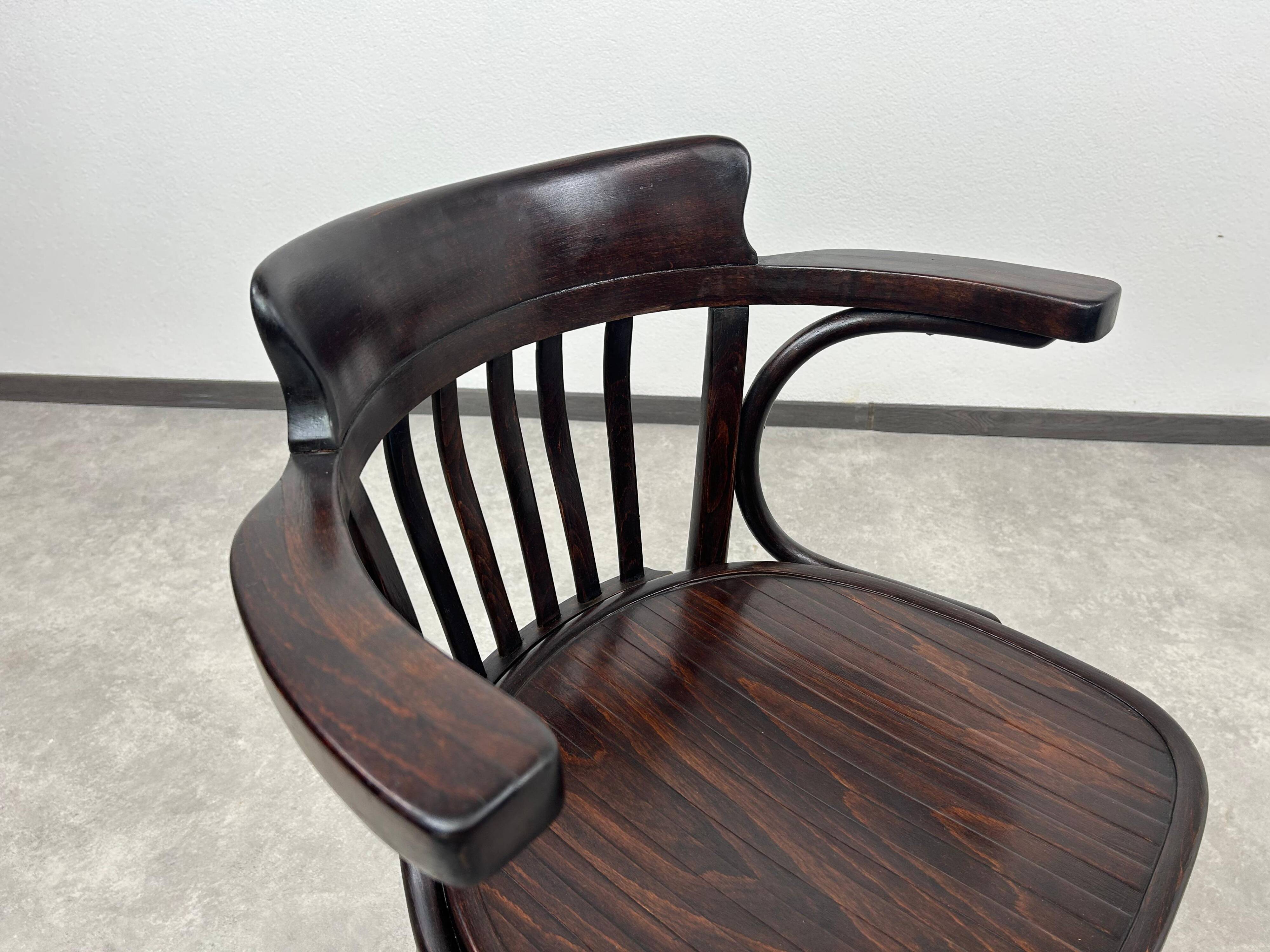 Secession office chair by Thonet
