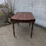 Round table