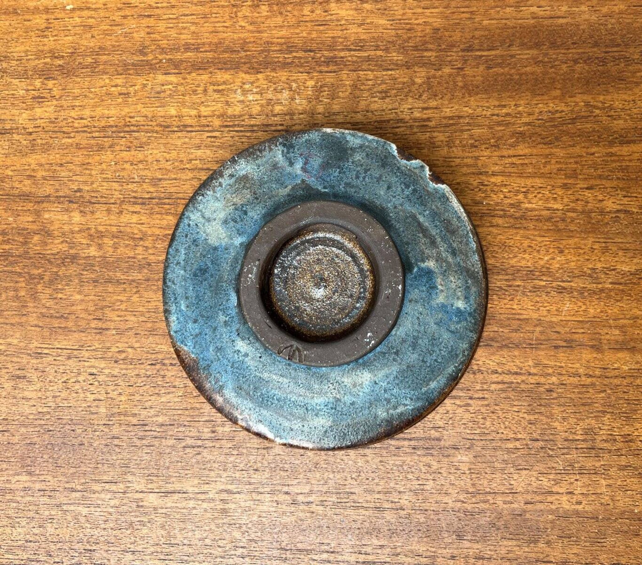 Mid-century German studio pottery bowl by Volker Ellwanger, 1960s.