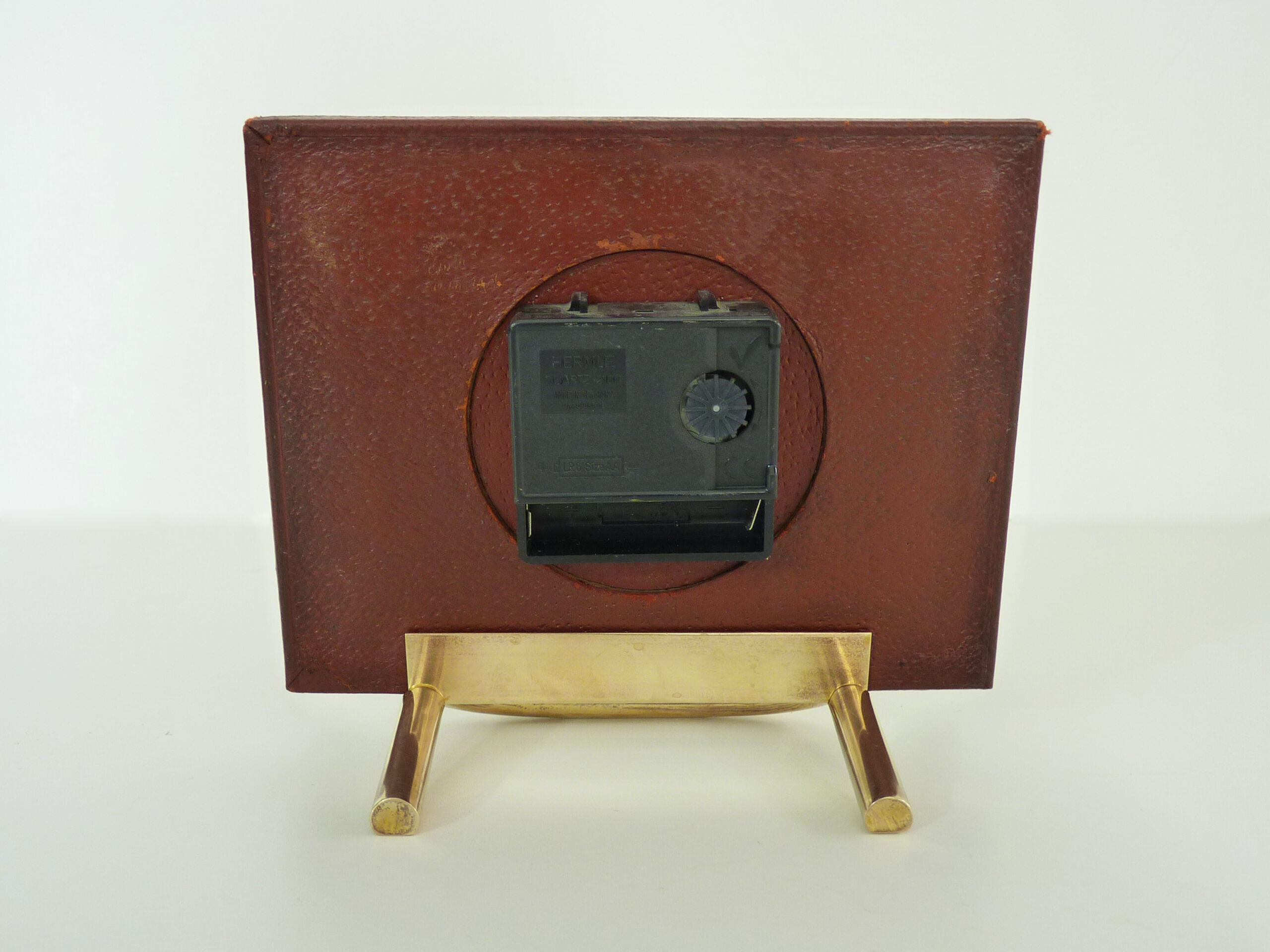 Table clock, pendulum, Bayard in leather covered brown and brass