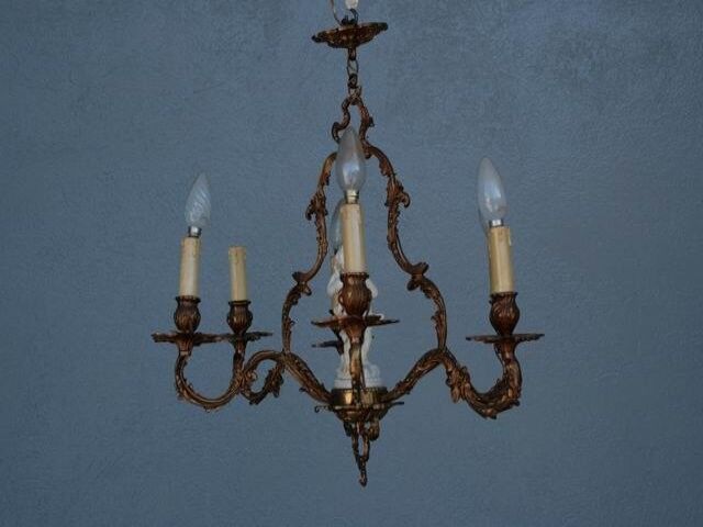 Napoleon III biscuit baby chandelier
