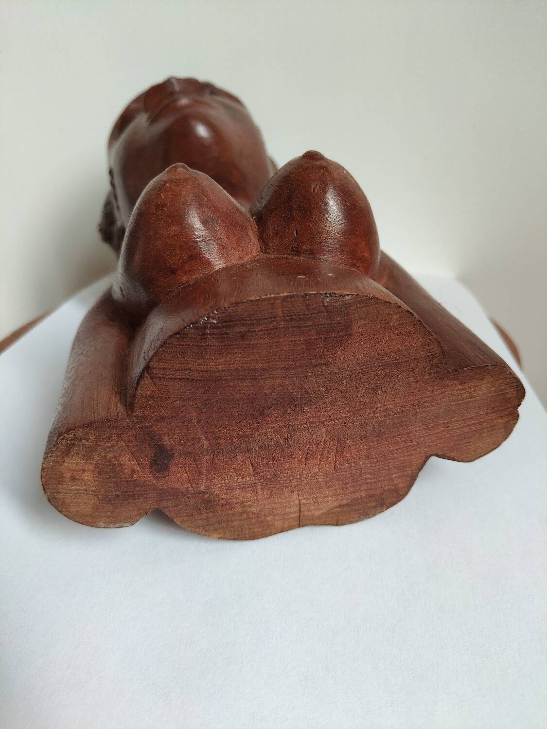 Buste féminin africain en bois – XXᵉ siècle