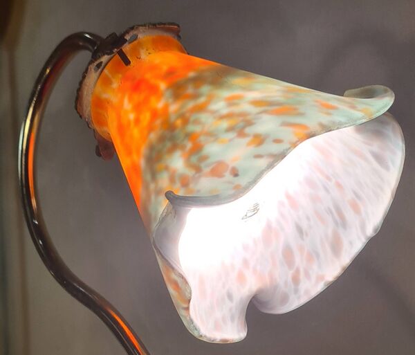 Lampe bronze, laiton art nouveau 50x30avec tulipe pate verre