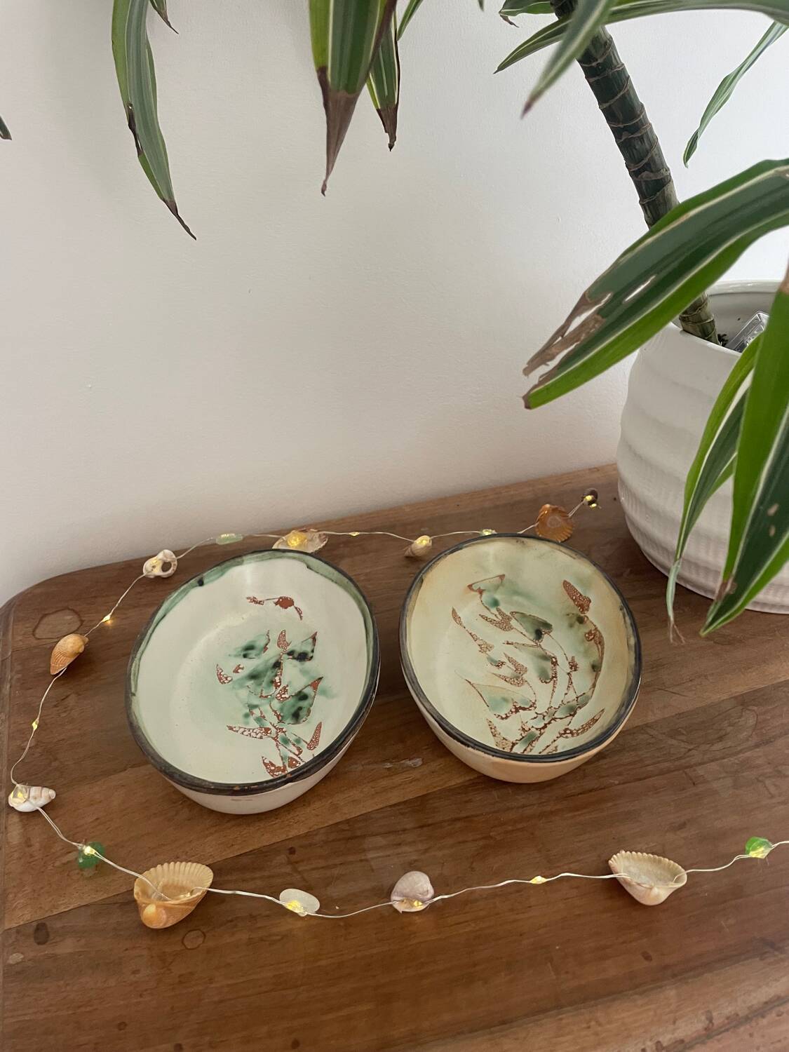 Handmade ceramic pocket duo