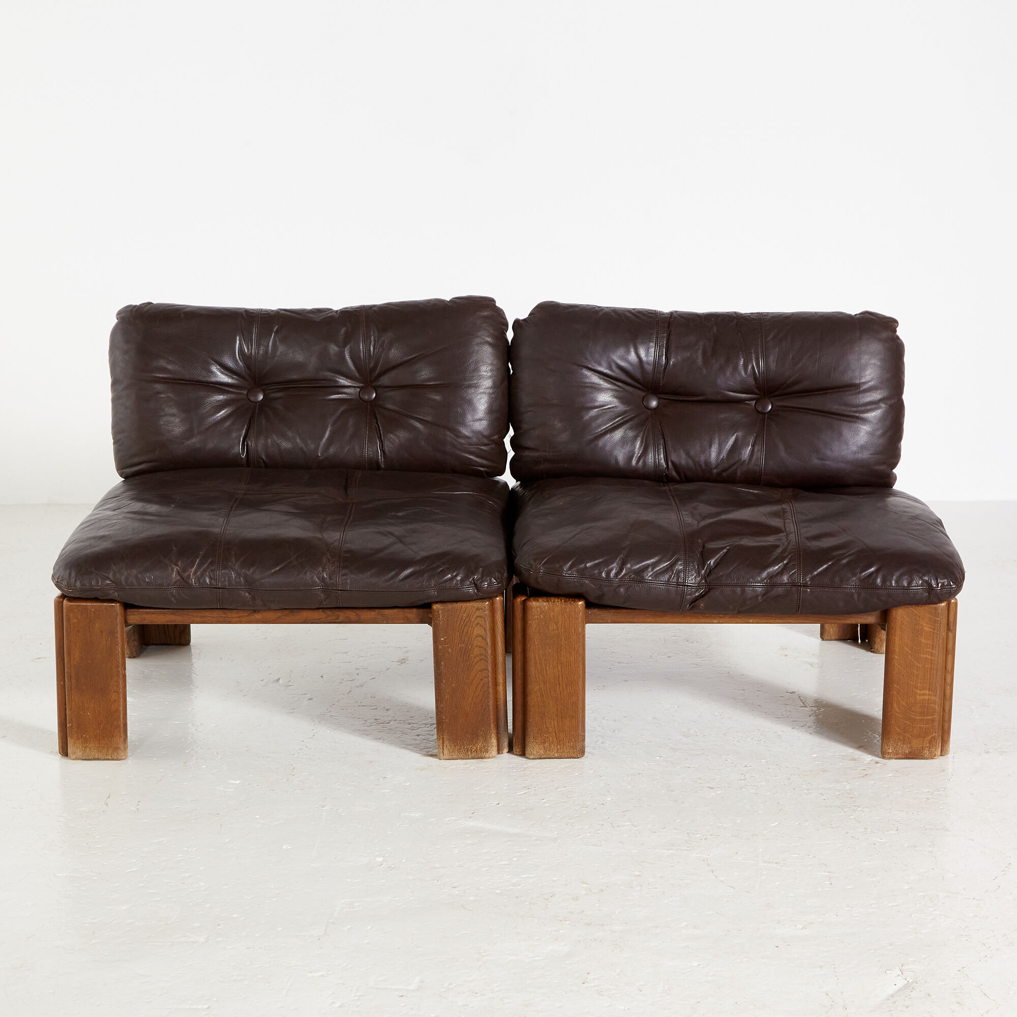 Leather lounge chair