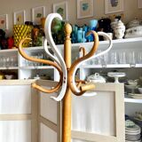 Parrot coat rack with 6 hooks in bent beech