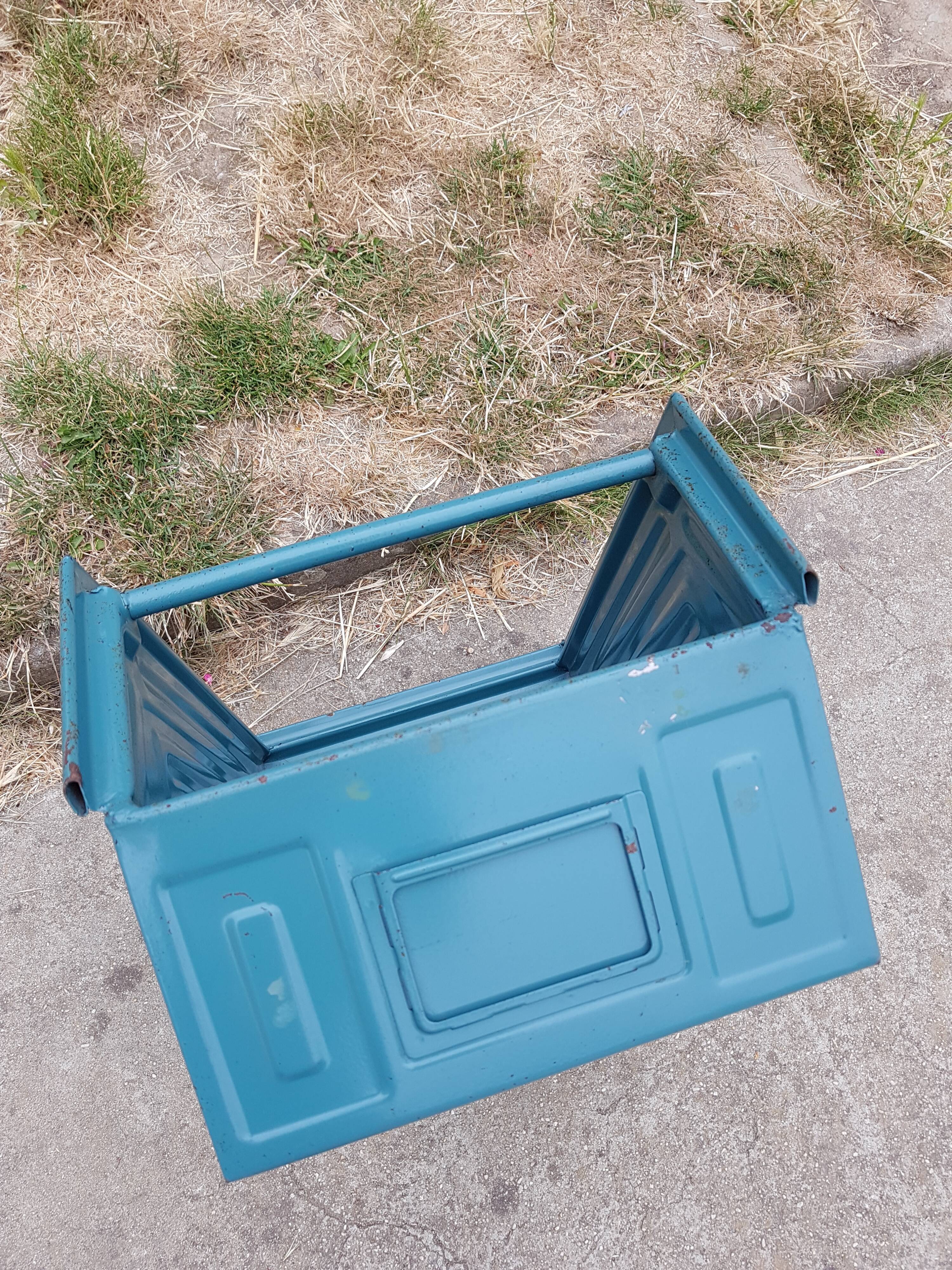 Former large schaefer tray in blue metal lagoon
