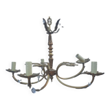Antique chandelier with its papillae, reflection changing according to exposure