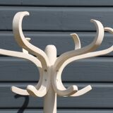 Baumann white parrot coat rack