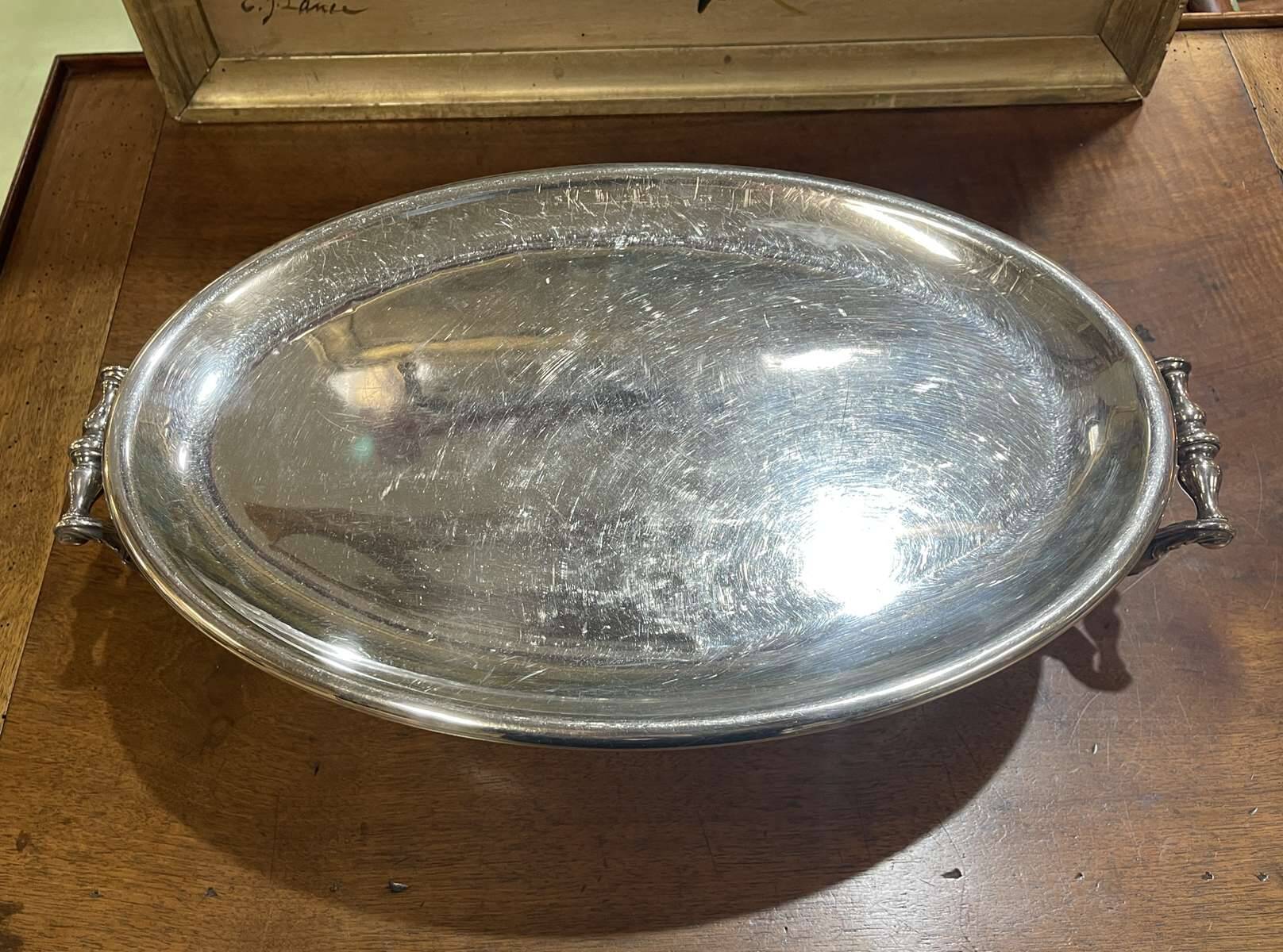 Chauffe plat en métal argenté des années 1930