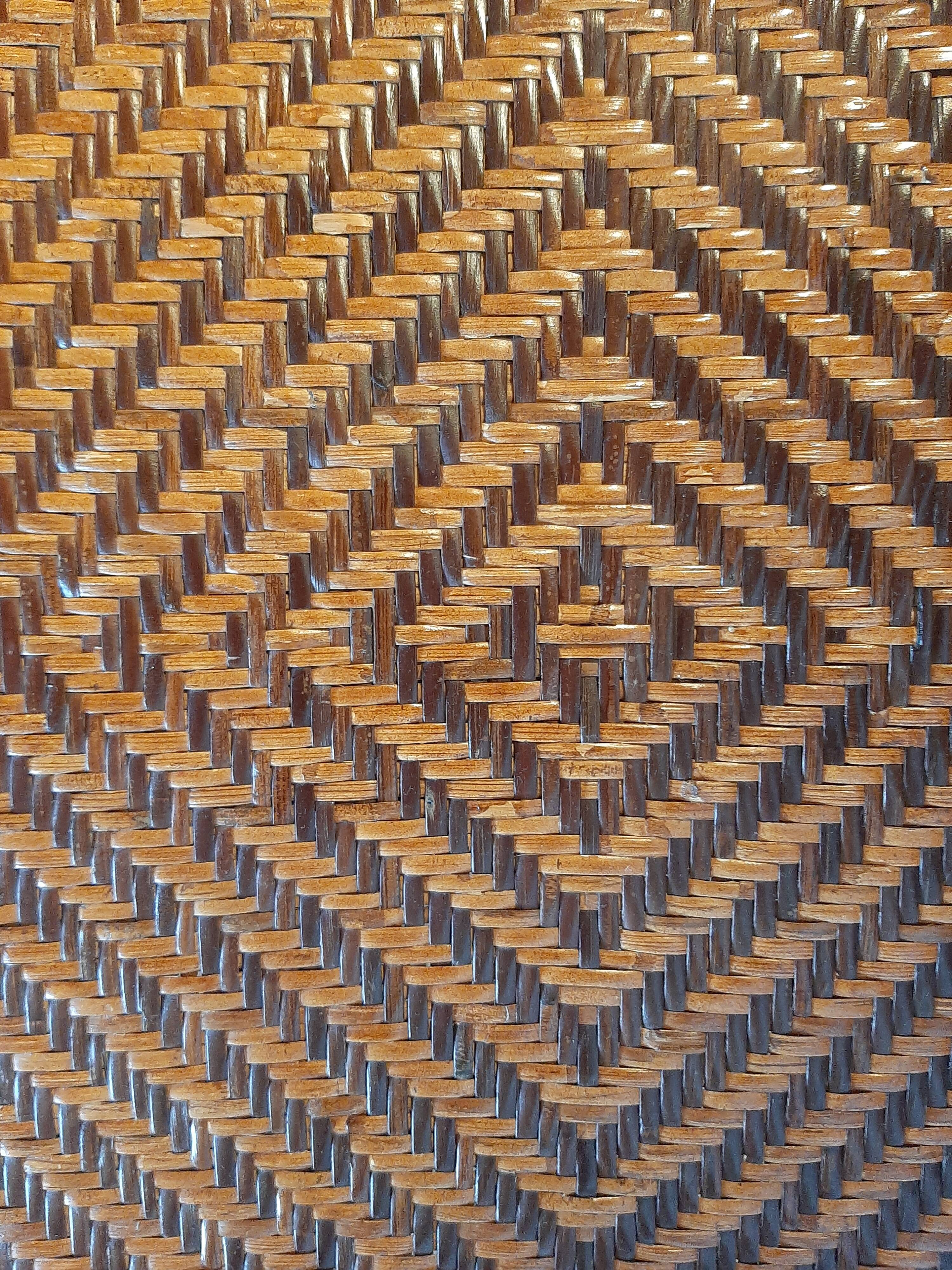 Vintage -Braided rattan sofa - chevron pattern