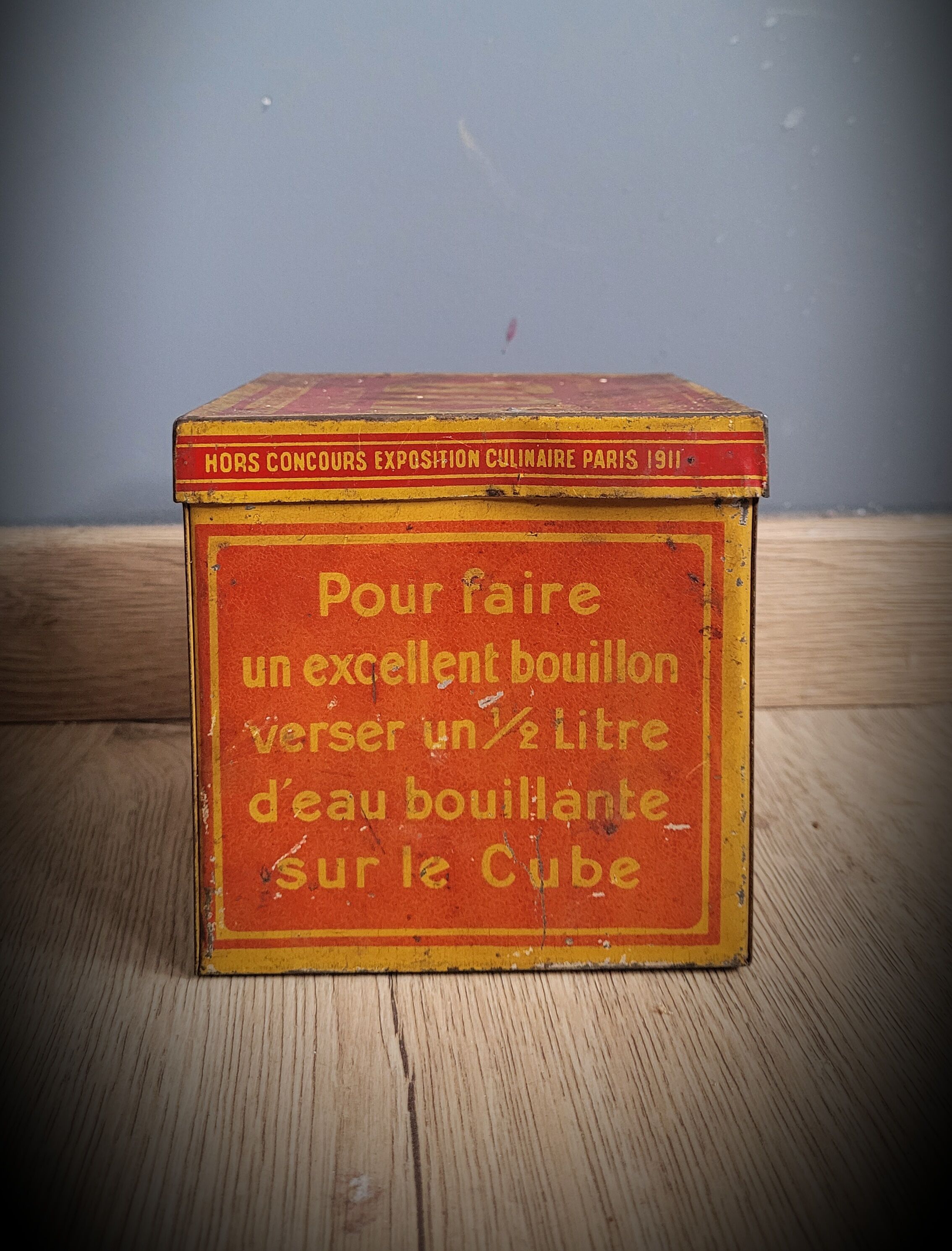 Metal box