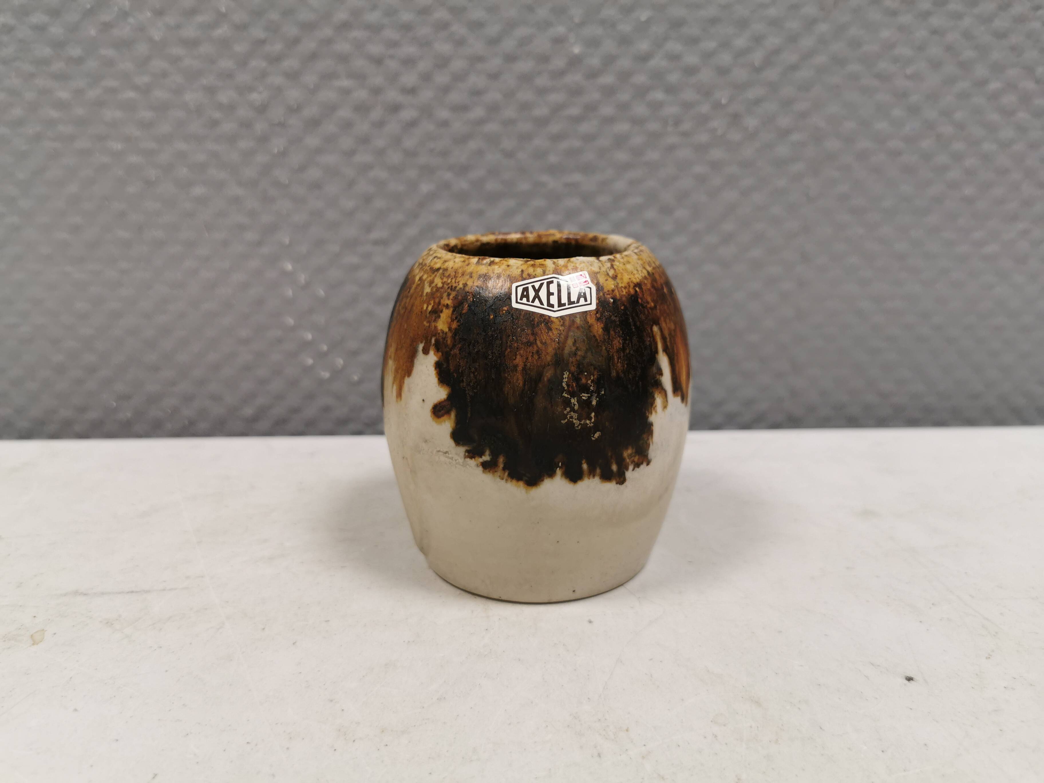 A small, beautiful ceramic vase by Axel Larsen Denmark 1980s