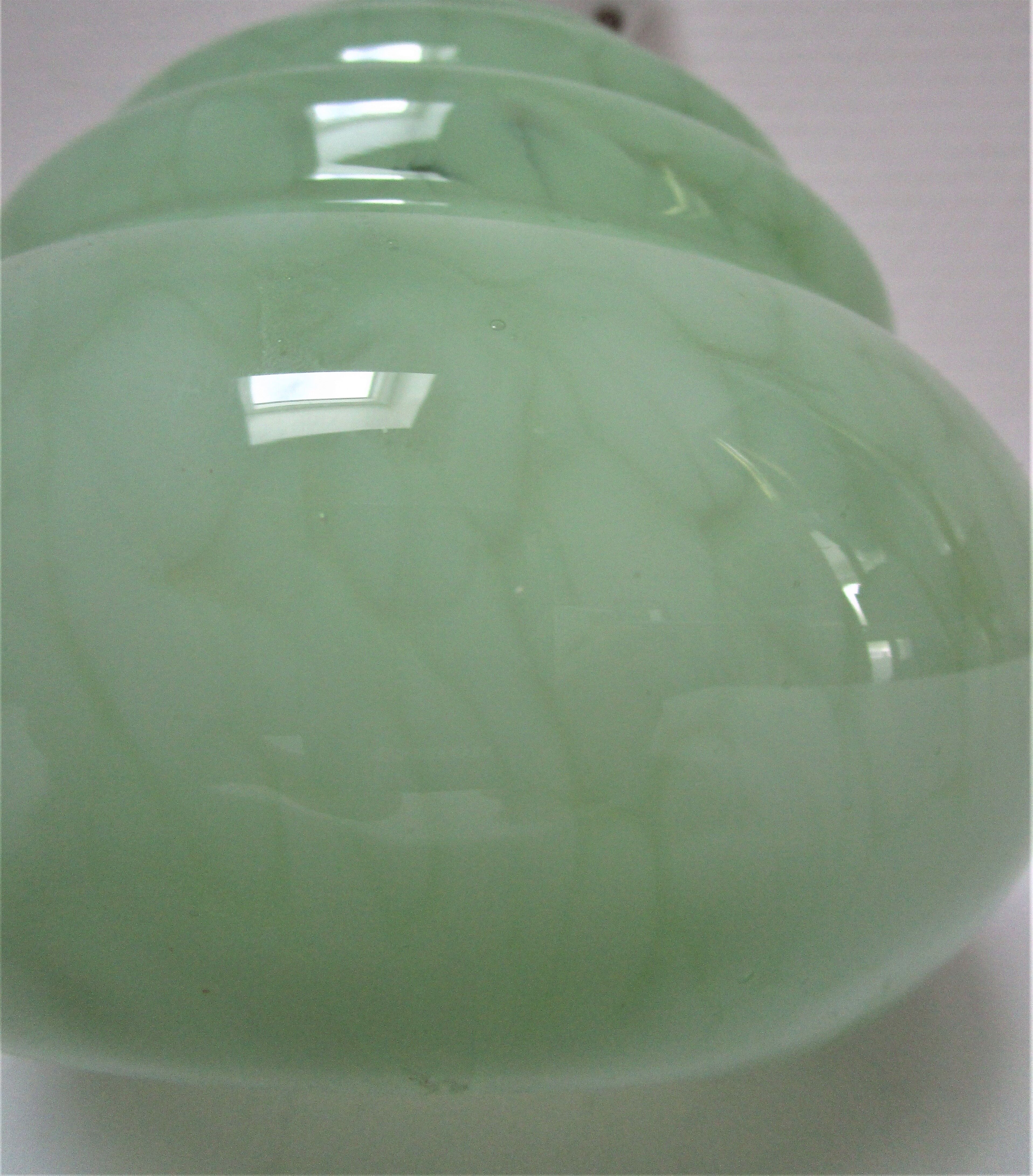 Wall lamp Art Deco porcelain brass glass Clichy almond green