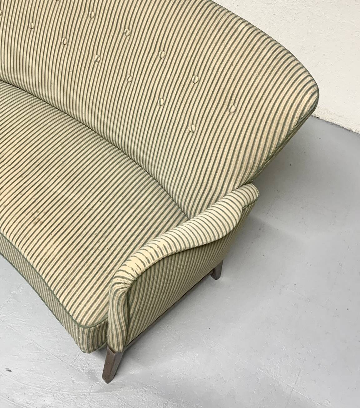 Danish Boomerang Sofa 1940s by Hvidt