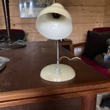 Desk lamp