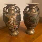 paire de vases Satsuma Japon signé