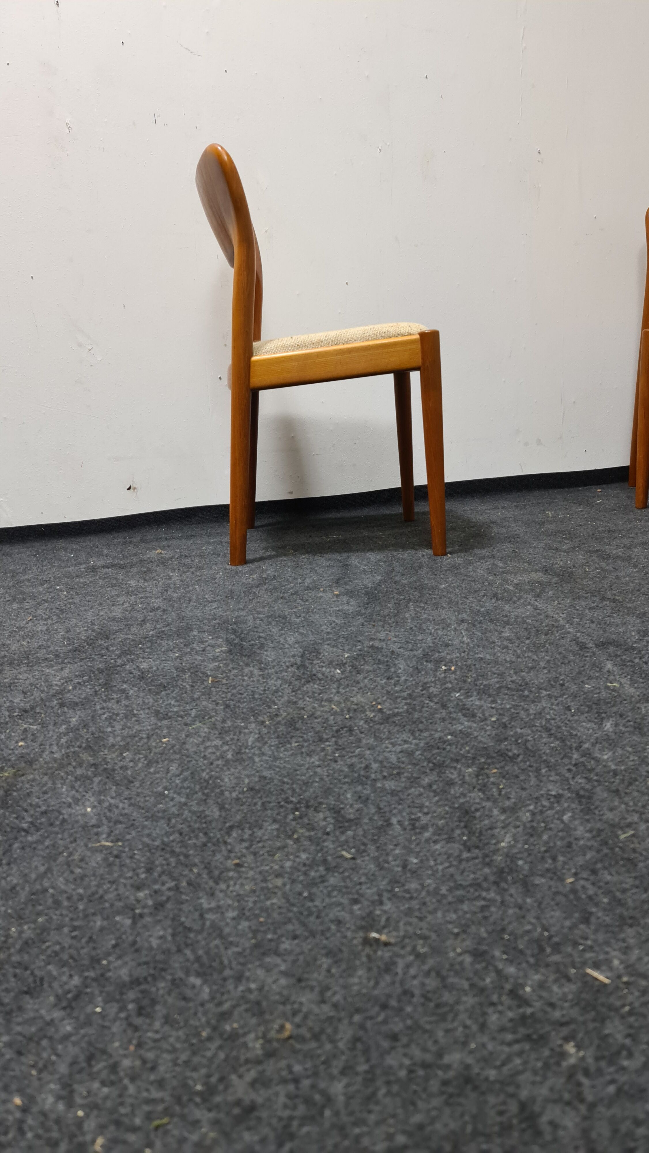 A set of six vintage Danish design dinning chairs by Niels Koefoed