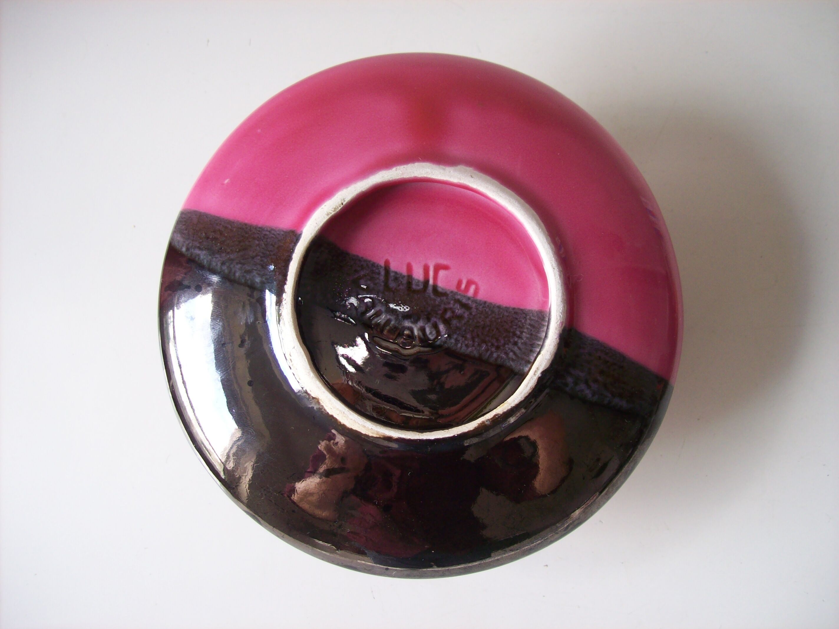 Coffee cup and saucer Vallauris signed Luc