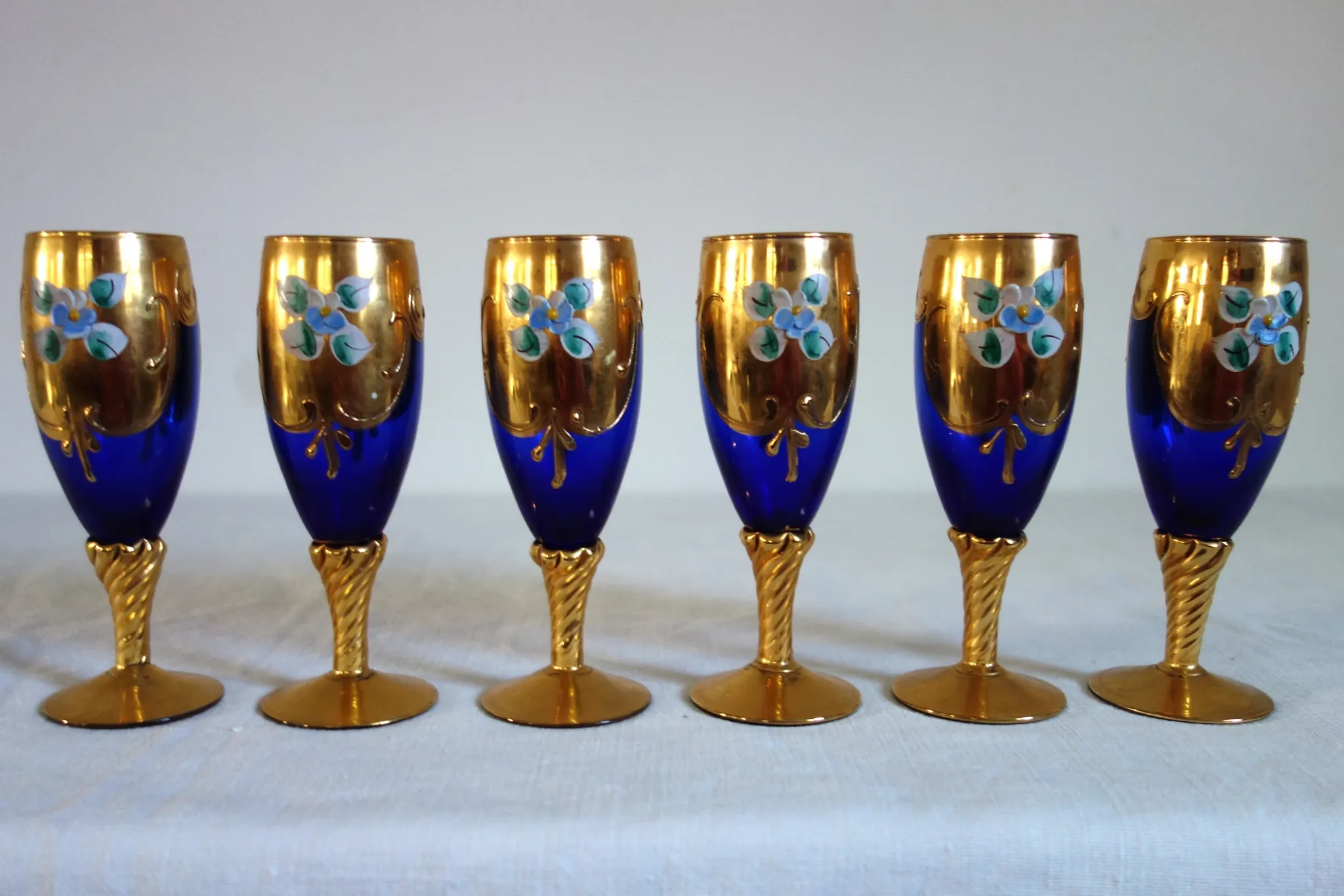 6 vintage cobalt blue and gold Murano aperitif glasses