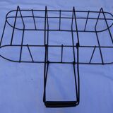 Old wire basket for 4 bottles