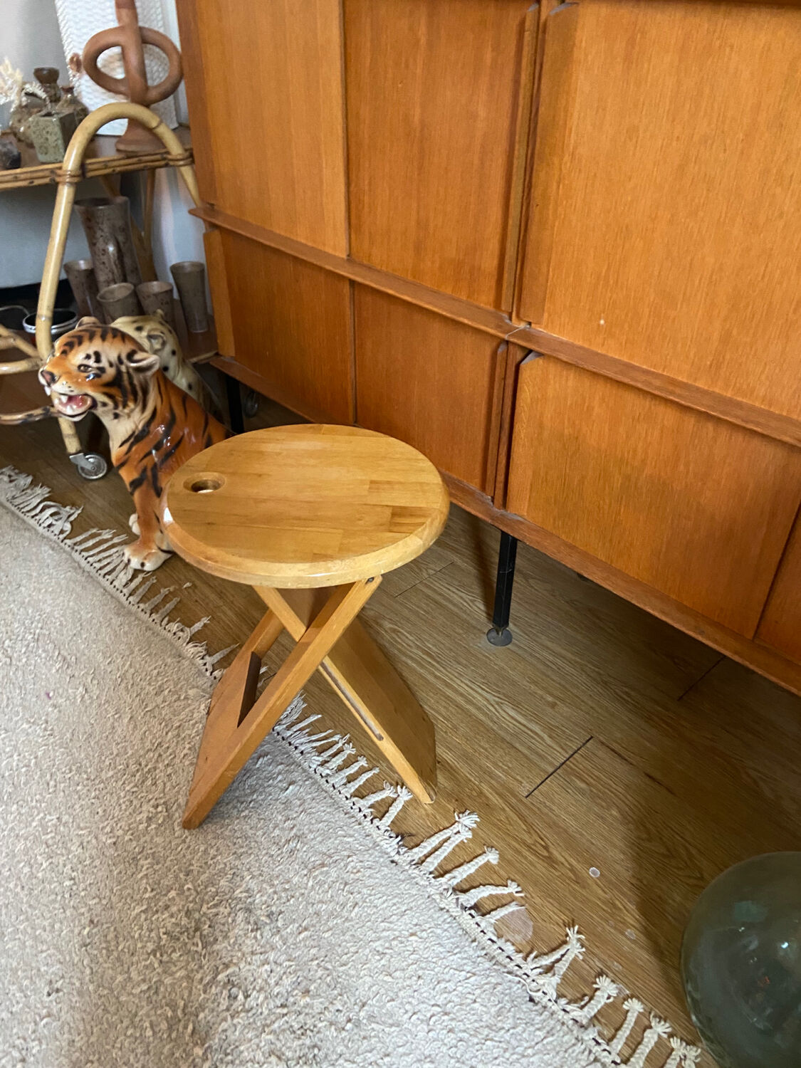 Suzy alan reed stool 80s