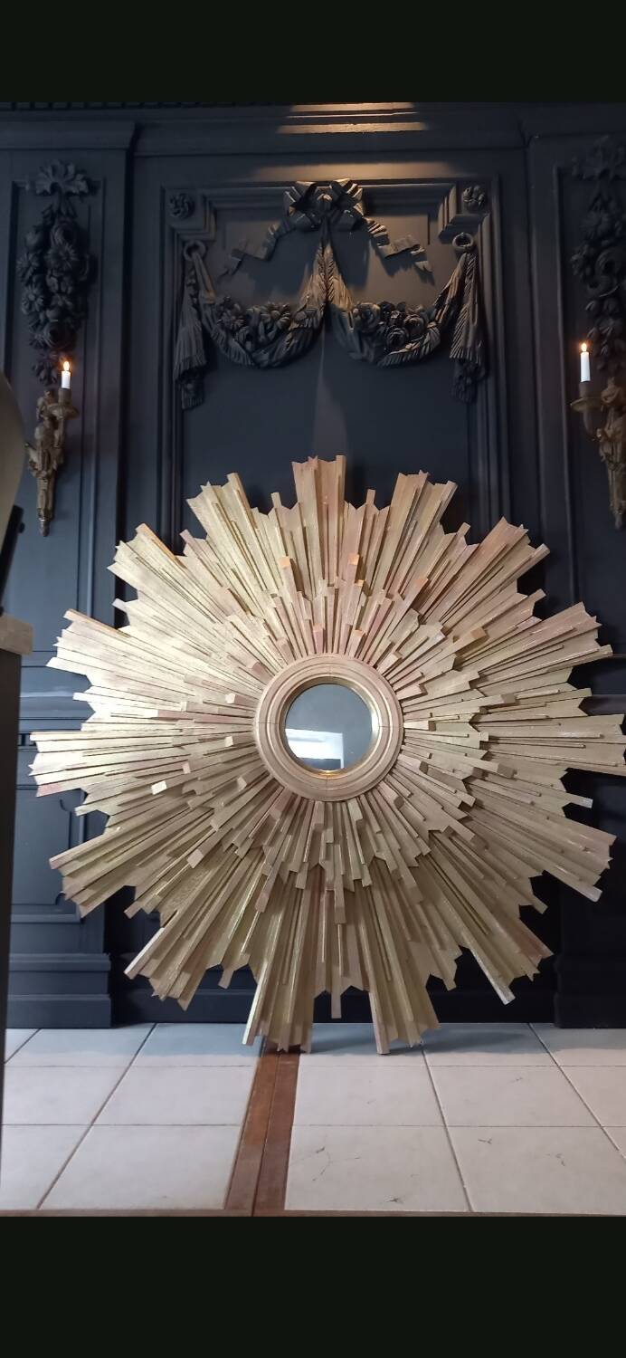 Monumental sun mirror in gilded oak 160 cm