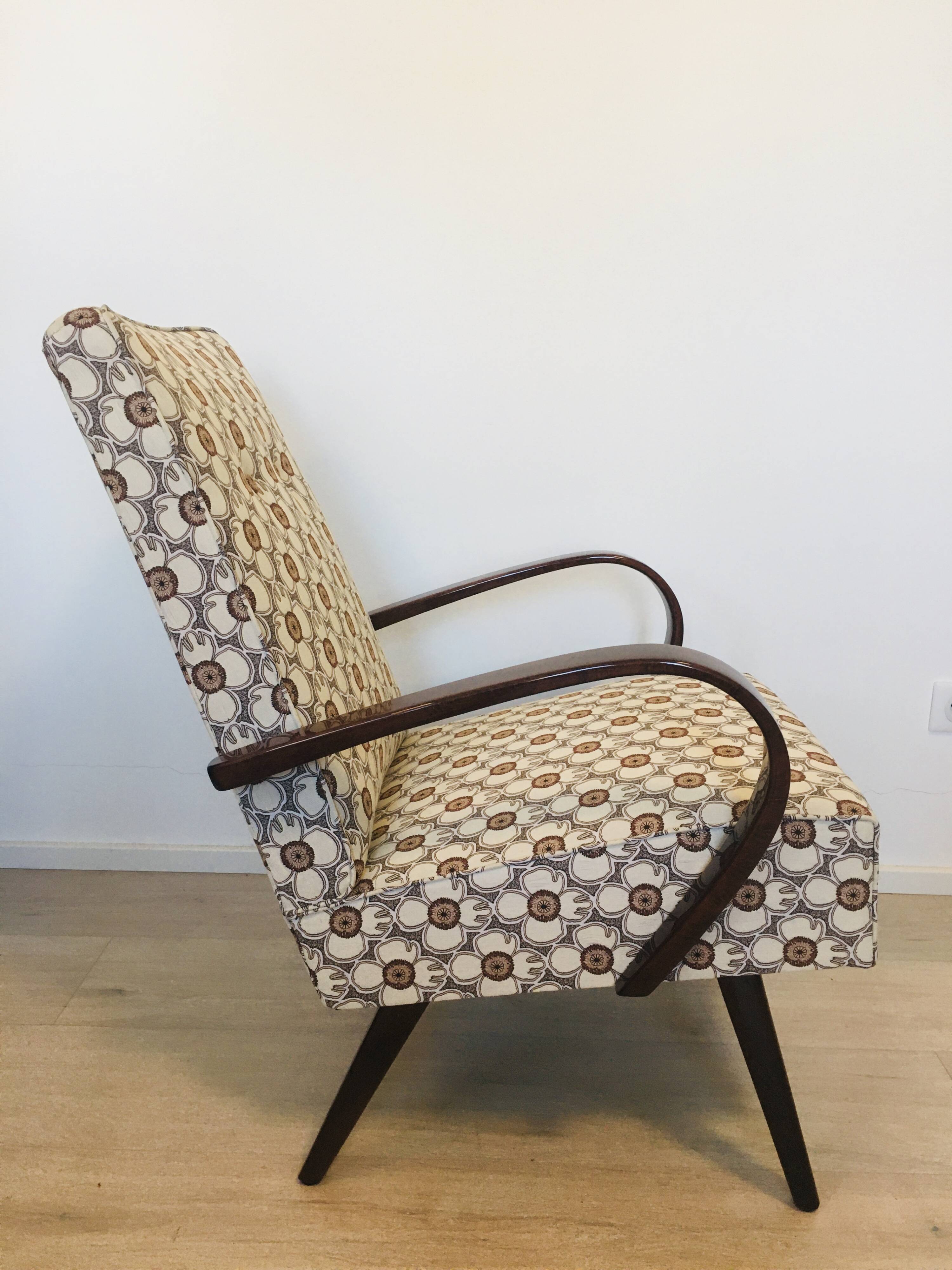 Lounge Armchair by Jaroslav Smidek,   Czechoslovakia 1970’s