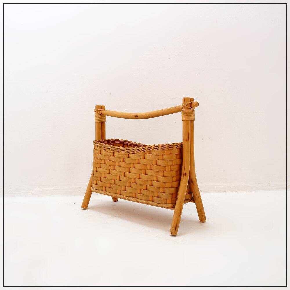 Vintage bamboo magazine rack in bohemian style - 1970s