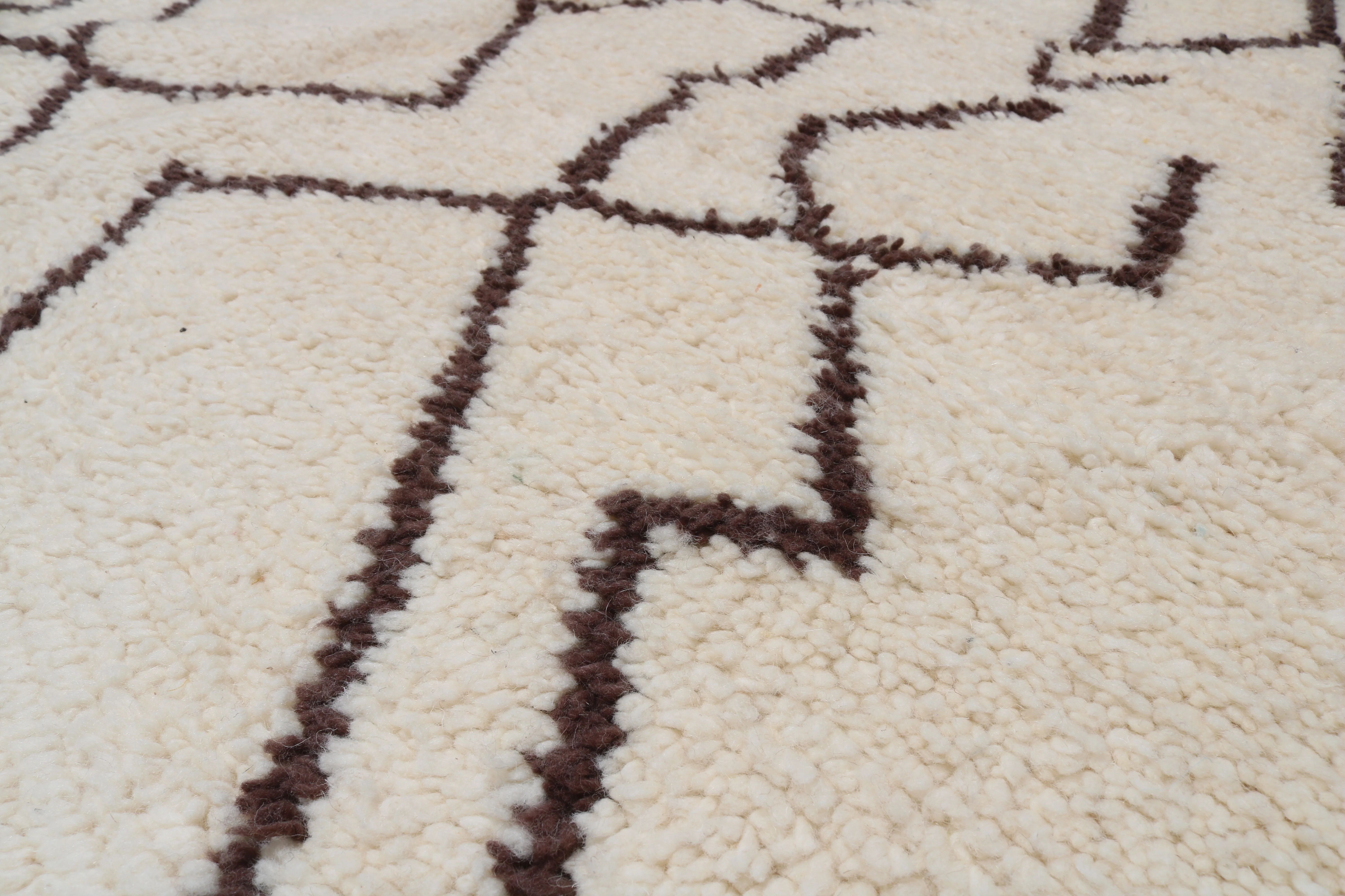 Beni Ouarain rug, 250 x 155 cm - AZ854