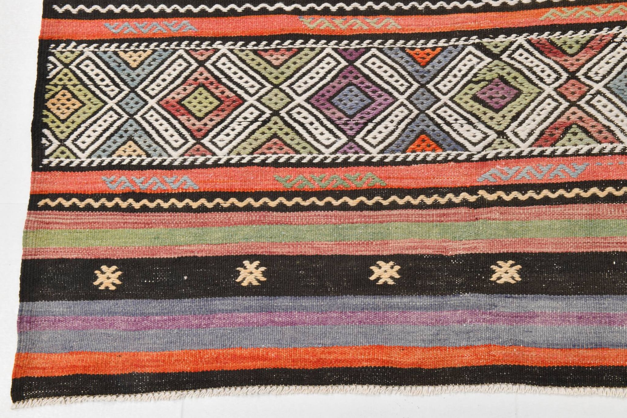 Traditional Oriental Carpet, Turkish Kilim Rug, 174x236 Cm