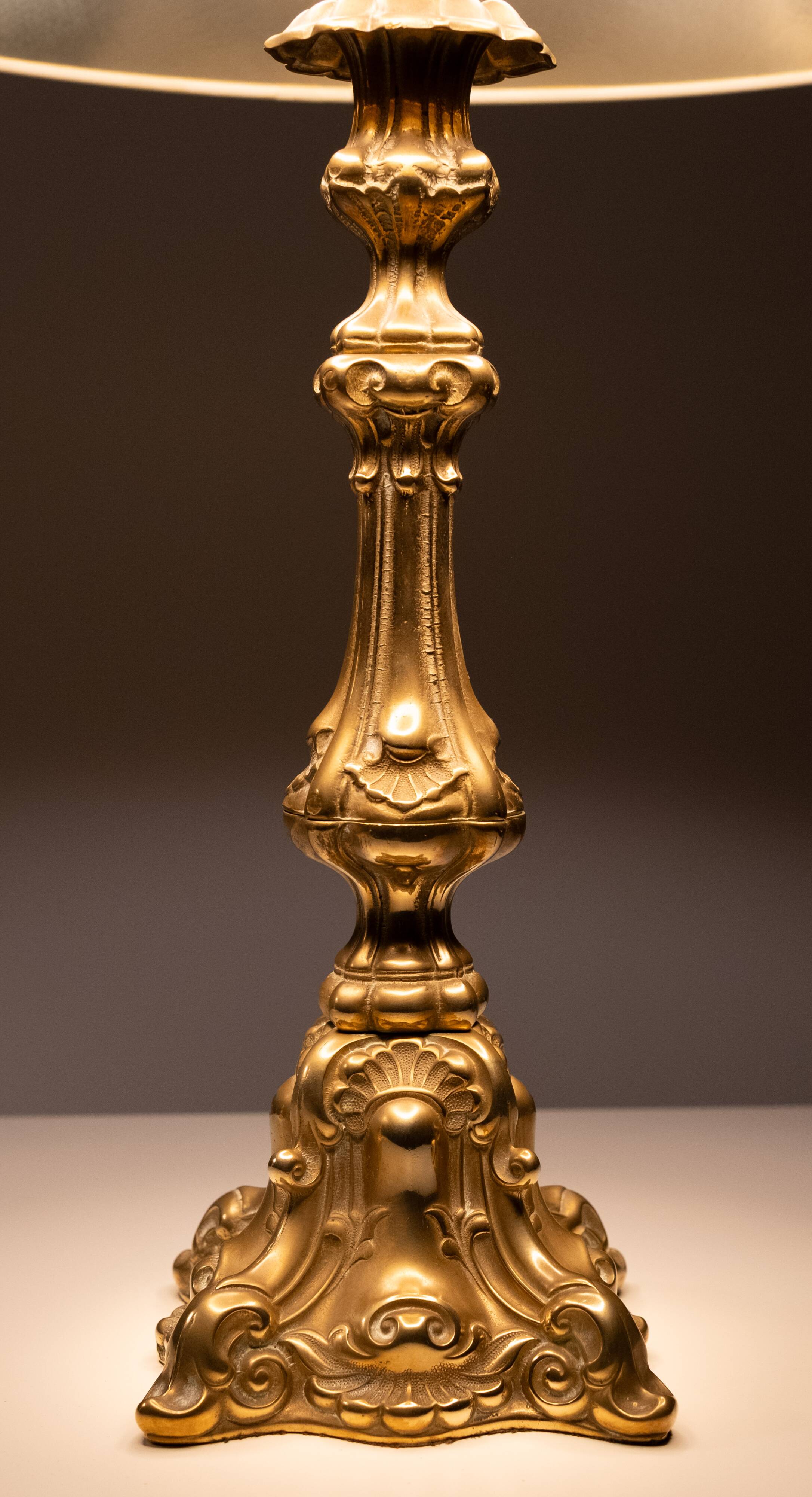 Stunning pair of Rococo Brass table lamps Italy 1920s