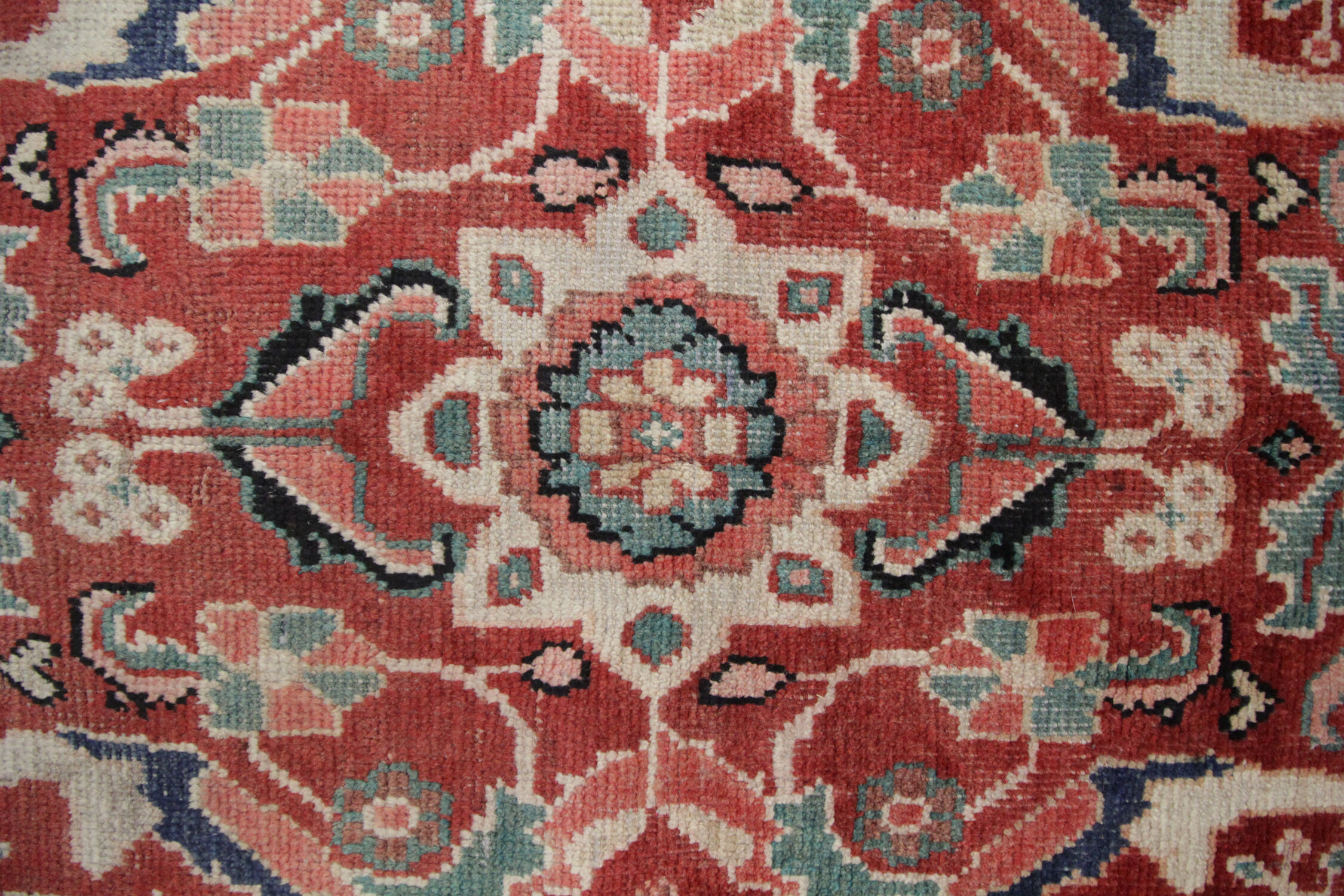 Persian Mahal, Saltanabad Persian rug 130x190cm