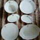 Ensemble 6 plats en porcelaine blanche
