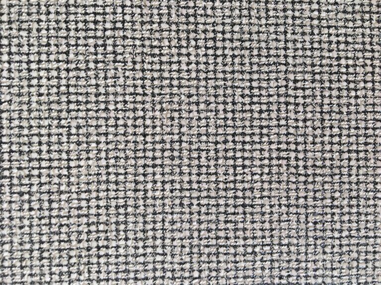 Ensemble de 4 chaises blanche et grise  années 1950
