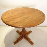 Table ronde en bois