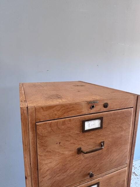 Meuble à casiers signé Globe-Wernicke, années 1920