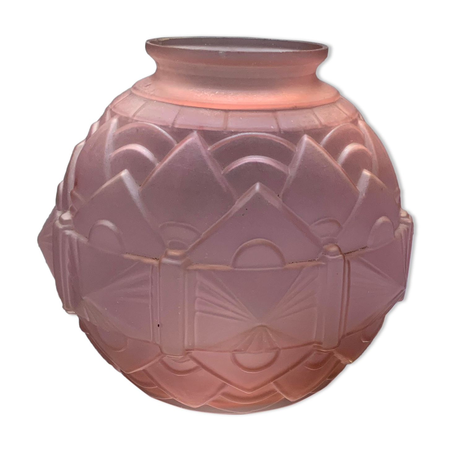 Artdéco ball vase in pink glass