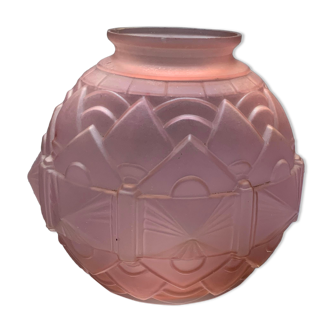 Artdéco ball vase in pink glass
