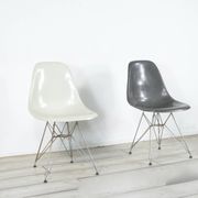 Set Of 2 Herman Miller Eames Dsr Chair Original Fiberglass Seats Modern Ret