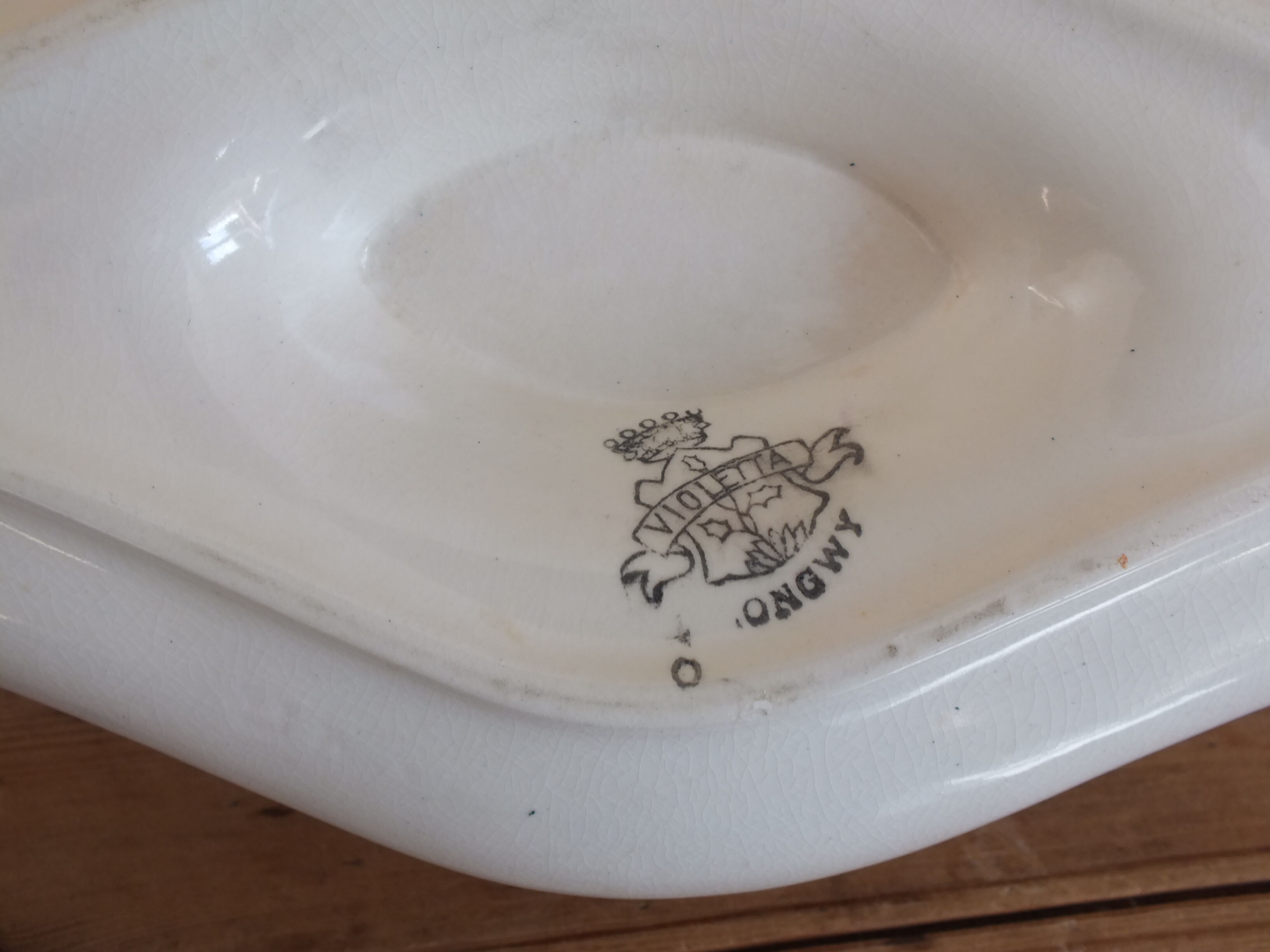 Old sauce boat Longwy Violetta