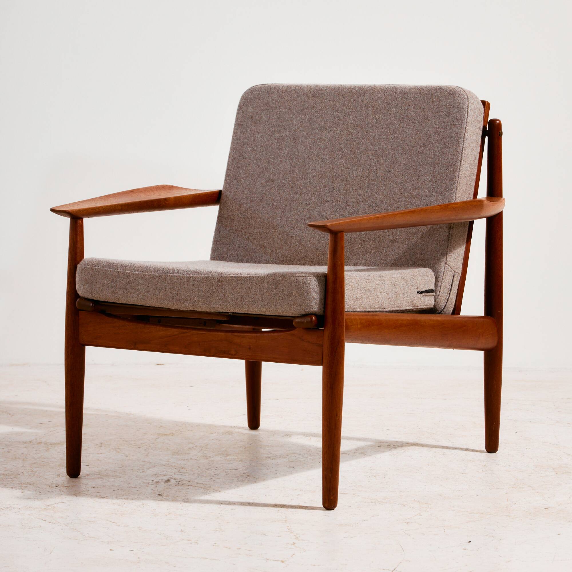 Restored teak armchair by Arne Vodder for Glostrup Møbelfabrik