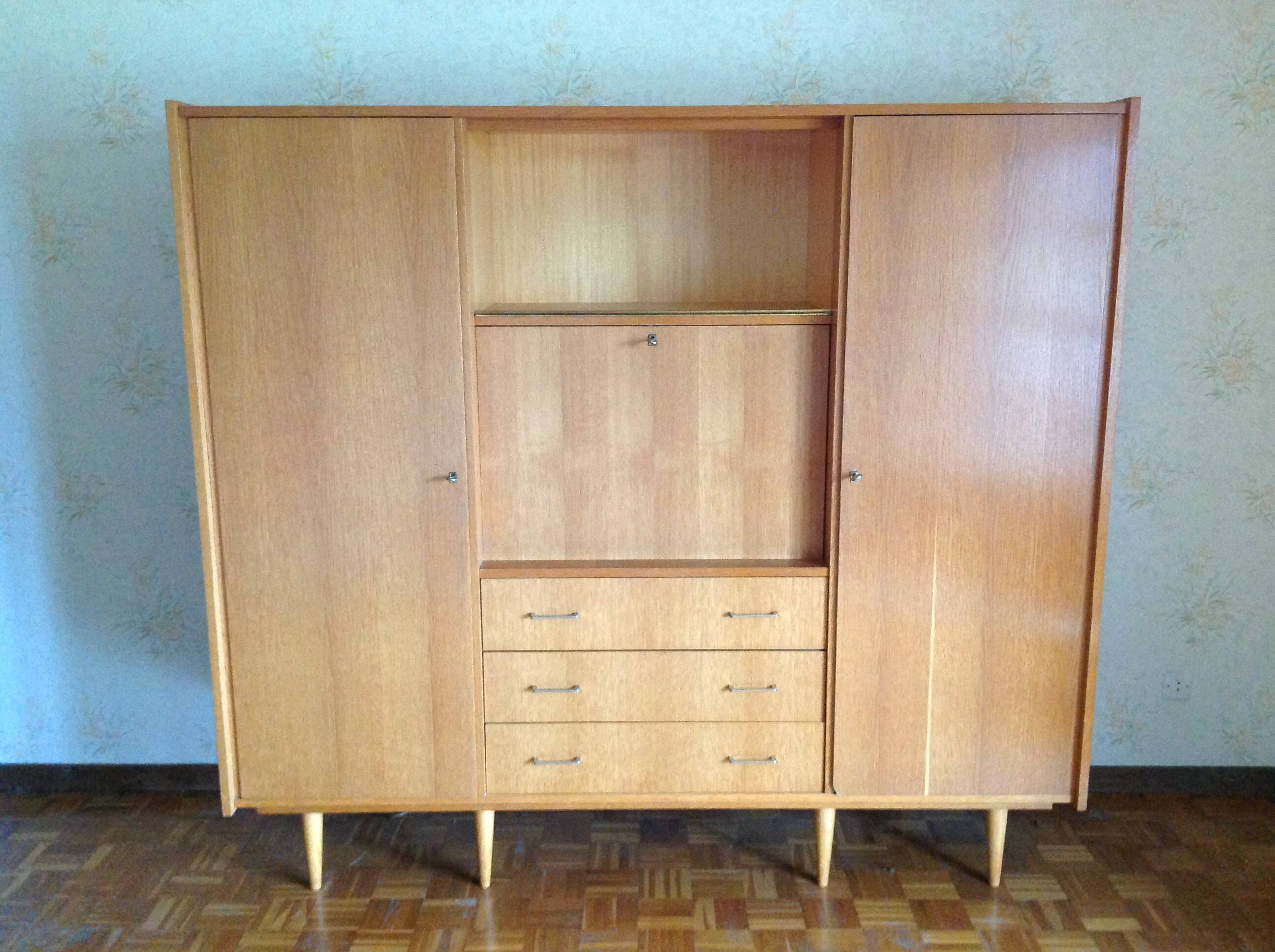 Armoire secrétaire en plaqué chene style scandinave / vintage