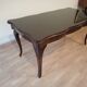Table Chippendale en acajou XXème avec piano en noyer en verre trempé fumé