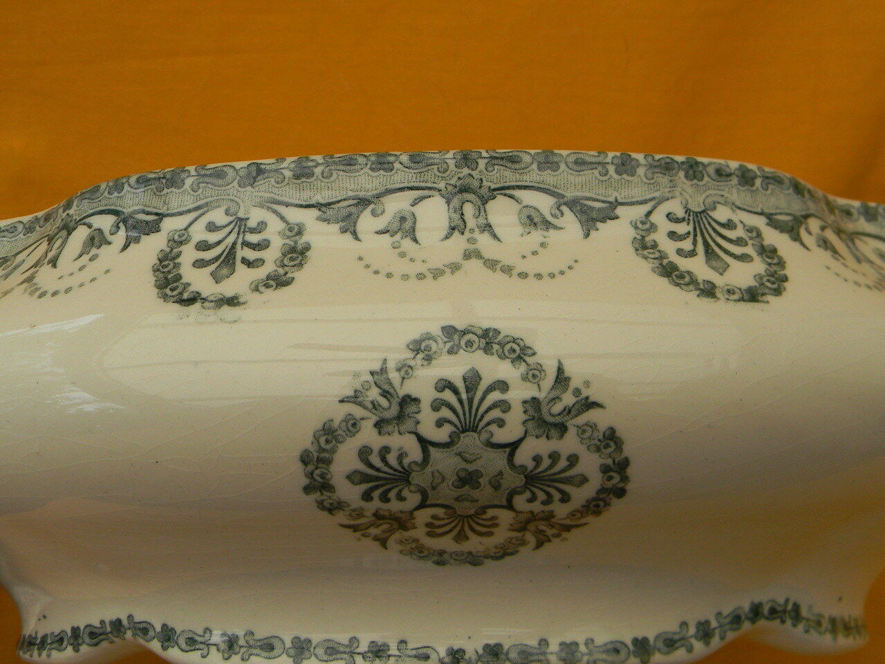 Faience vegetable choisy le roi. lena model.