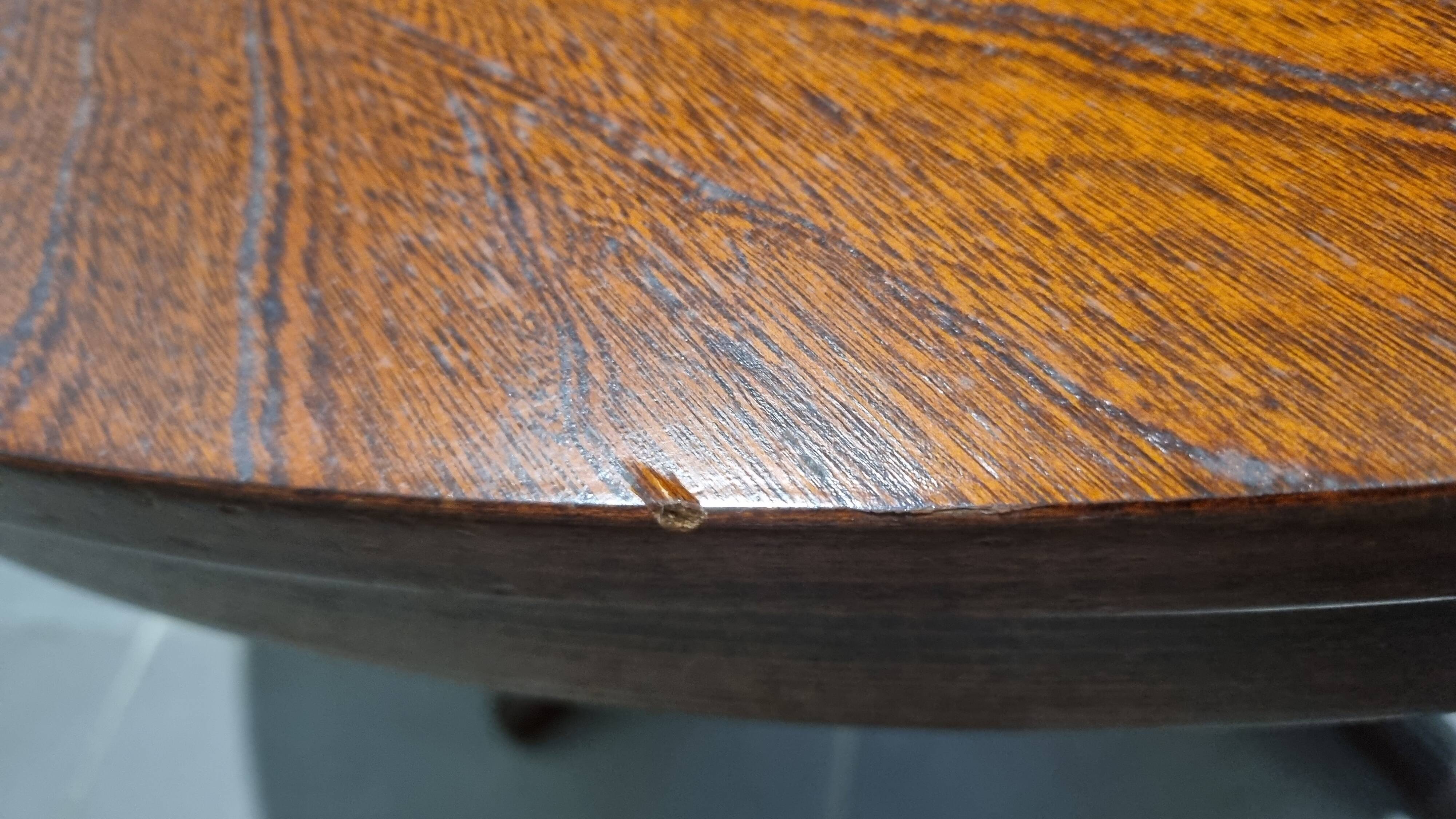 Baumann table without extension