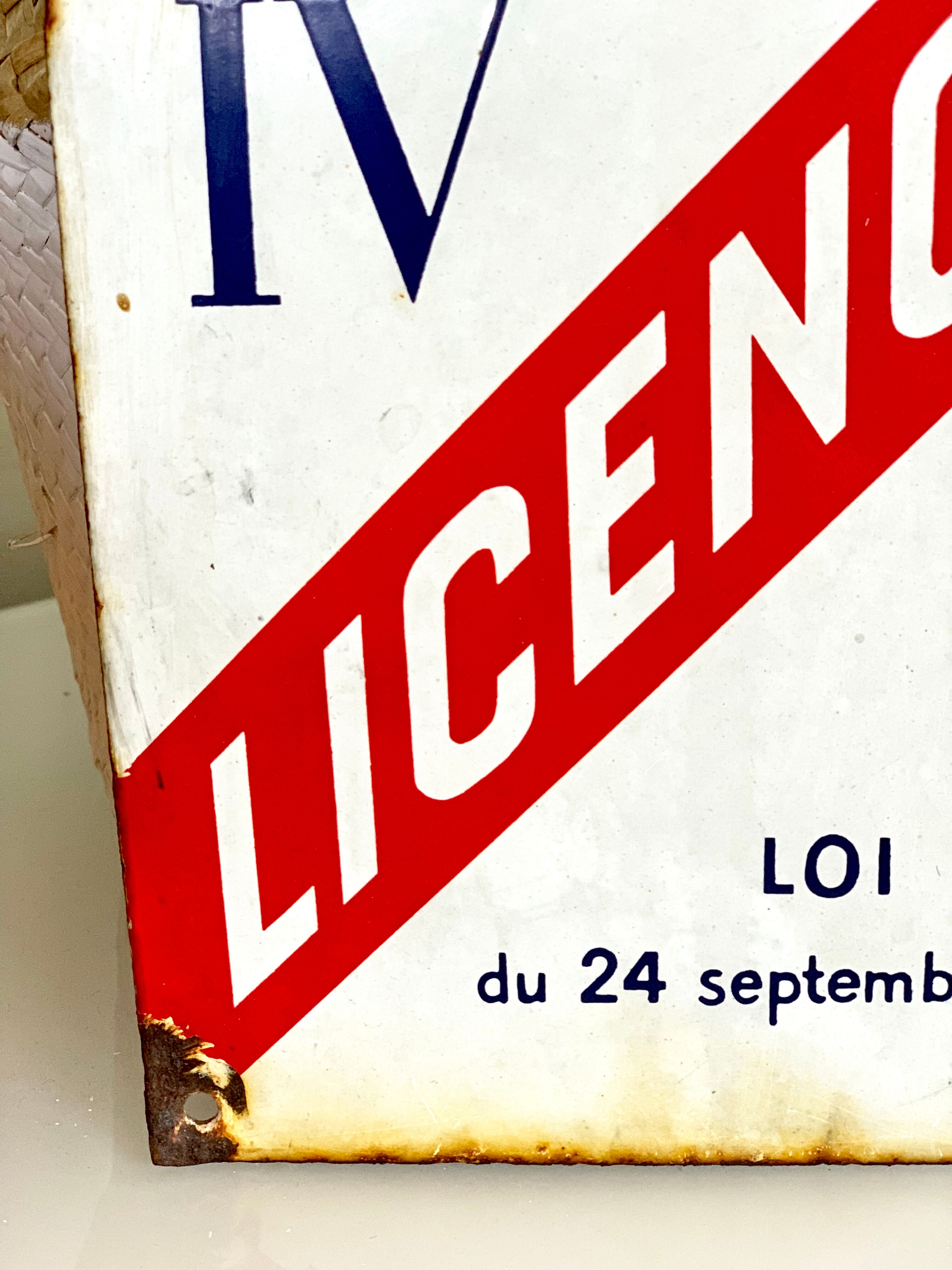 Old enamelled plate license IV