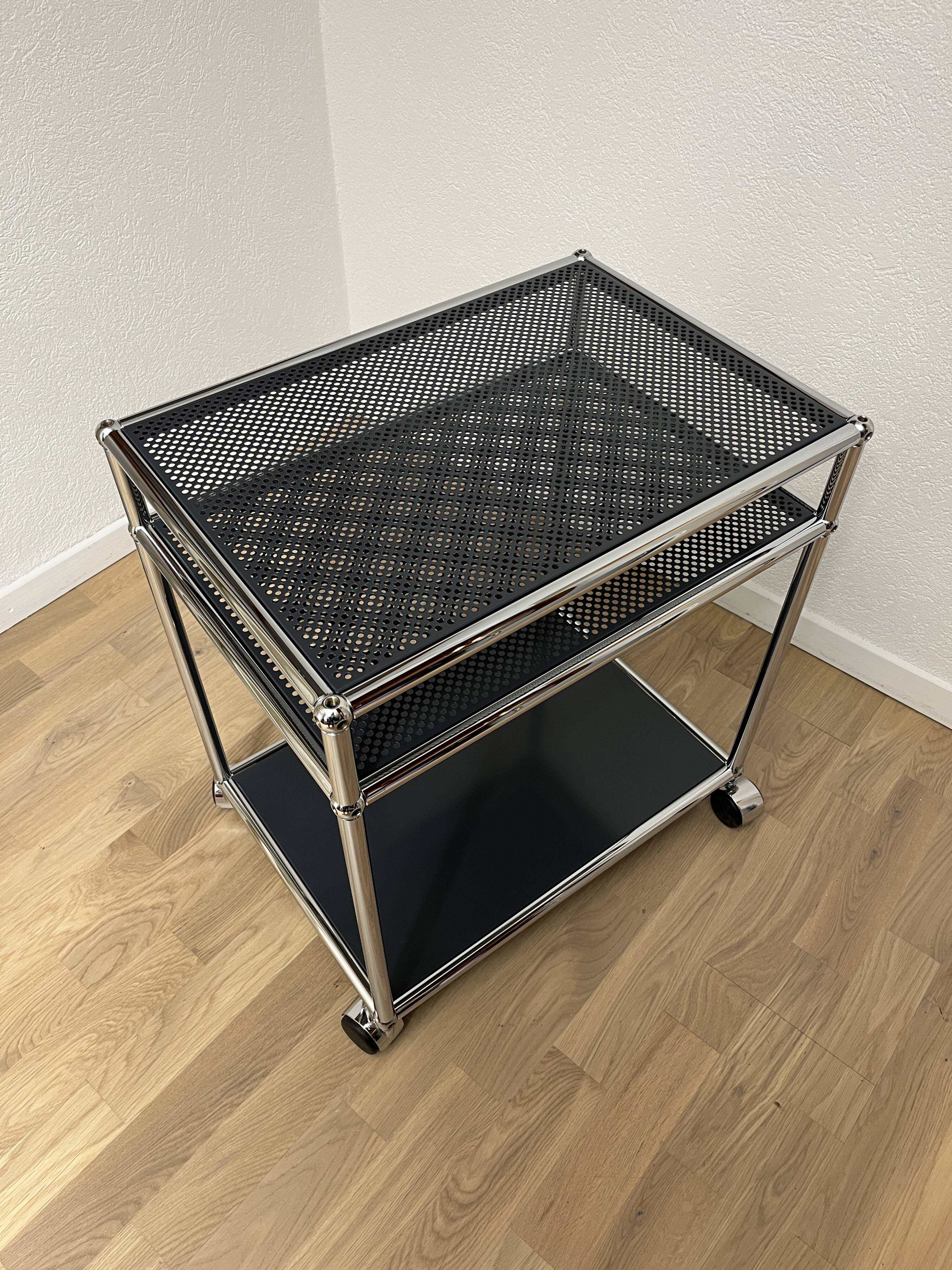 USM Haller side table in Anthracite Grey