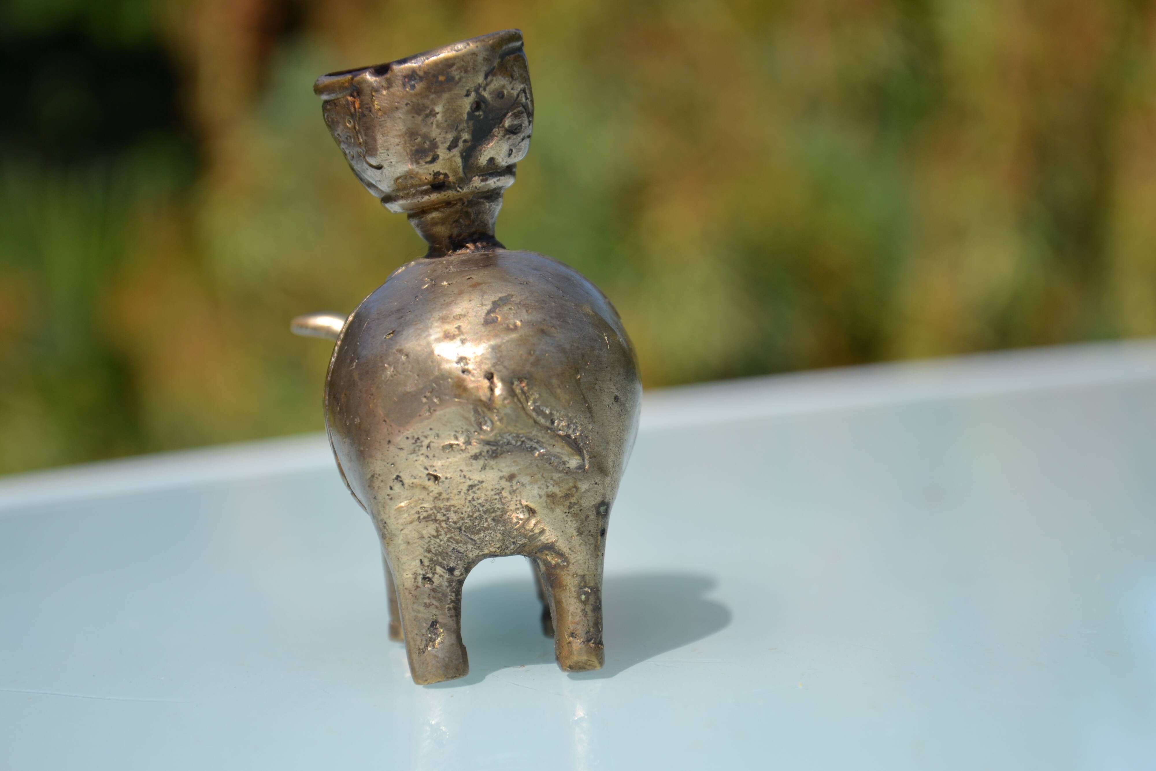 3 animal-shaped bronze candlesticks